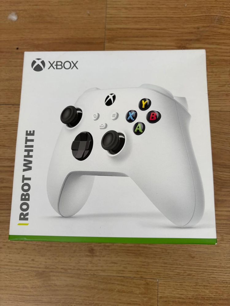 NOVO - Comando Wireless p/ Consola XBOX Series X - MICROSOFT