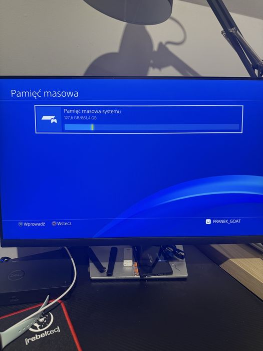 Konsola PS4 PRO 2 komplet - 2 Pady, 7 gier CD