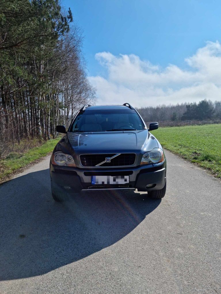 Volvo XC90 2.4 D5 4X4 7os. aut szyber doinwestowany