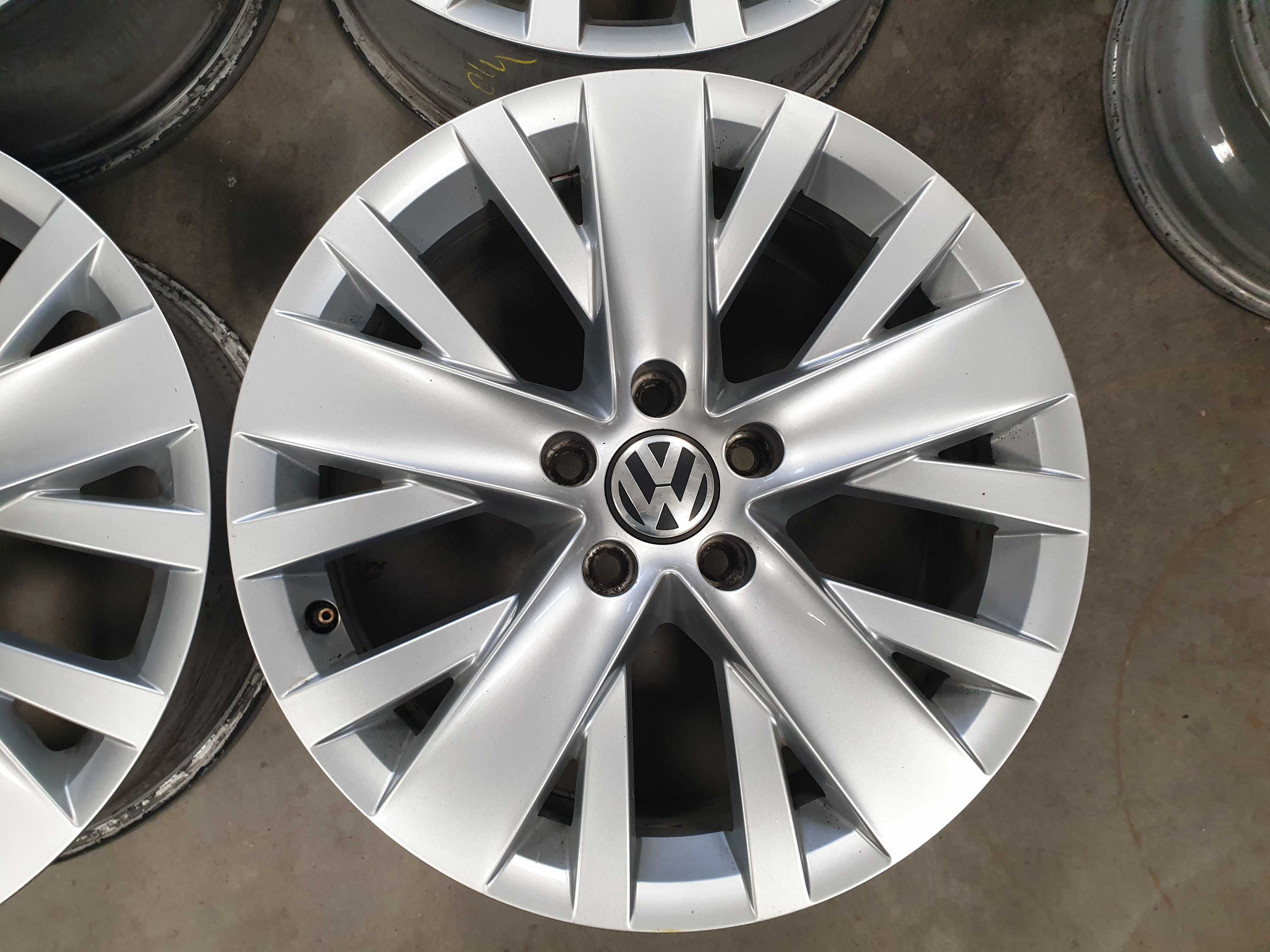 Alufelgi 17" 5x112 VW Passat B6 B7 B8 CC Golf VII Caddy Touran Tiguan