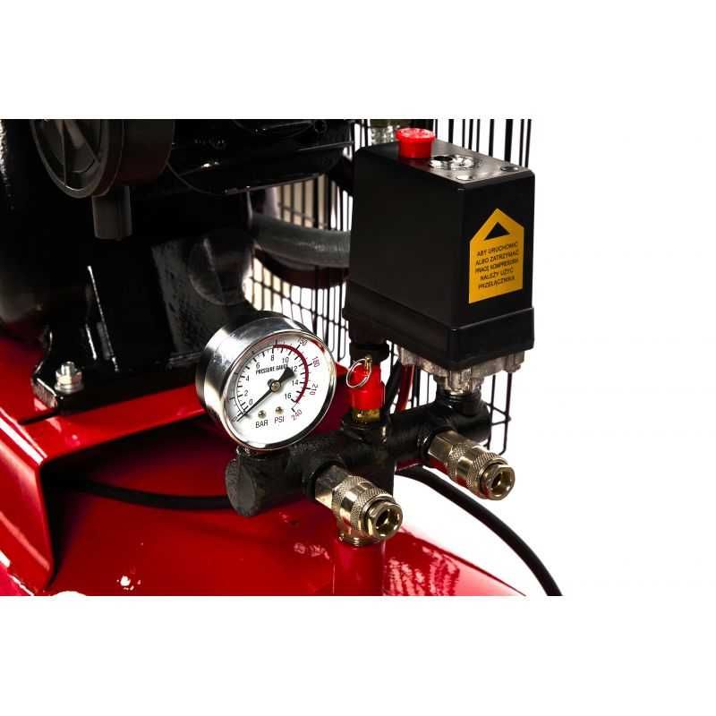 Kompresor sprężarka 200L 3tłoki400V 5,6KM 660l/min KD1474 +SEPARATOR