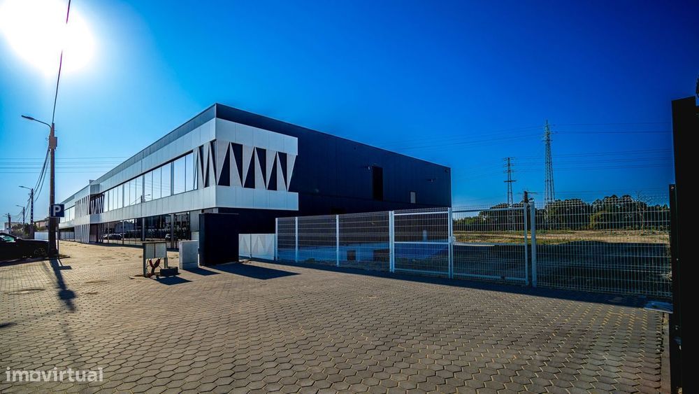 Armazém para comércio e serviços, Esgueira, Aveiro