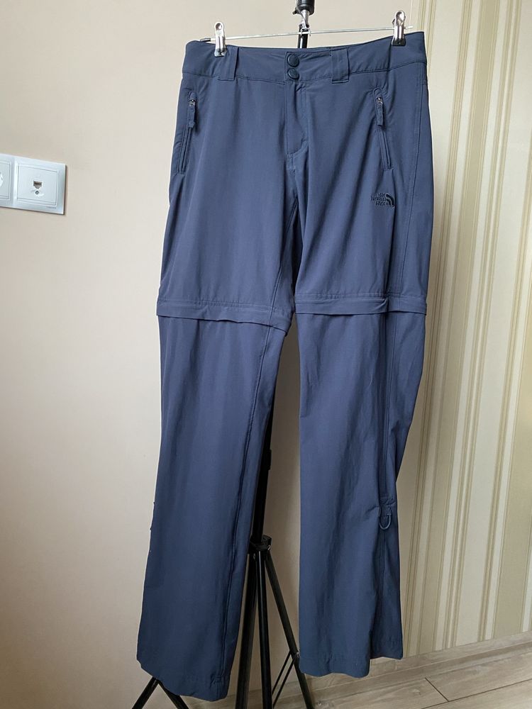 Спортивні штани / шорти  the north face