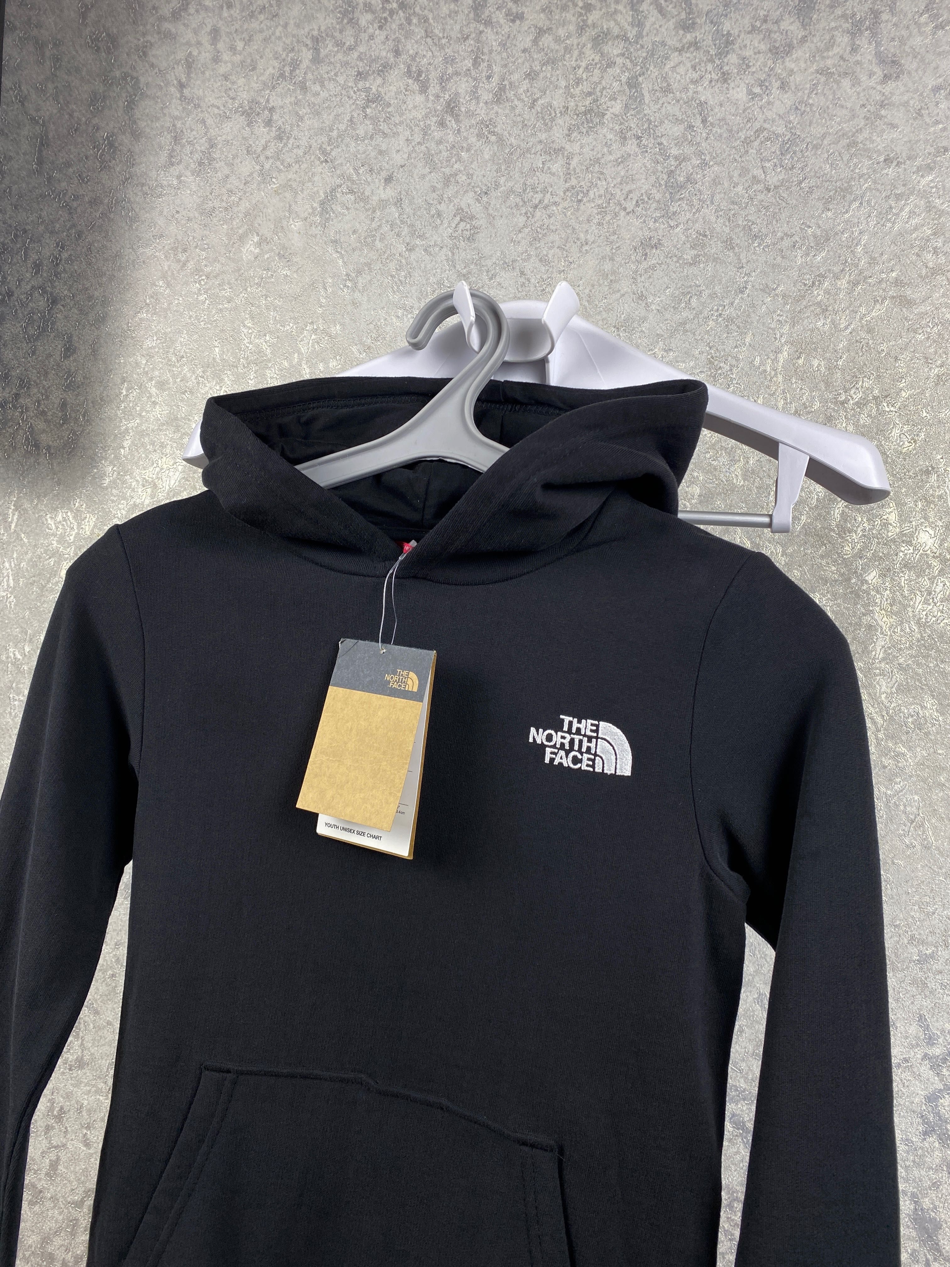 Базовое черное худи The North Face Everyday Hoodie