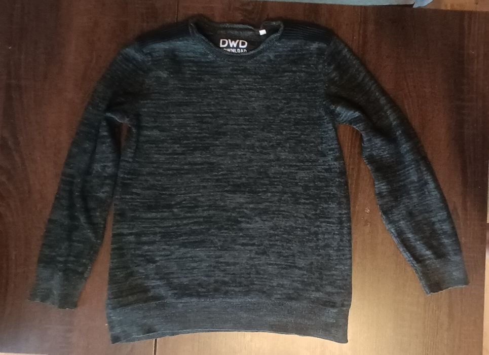 Sweter chłopięcy DWD Download,rozmiar 146/152
