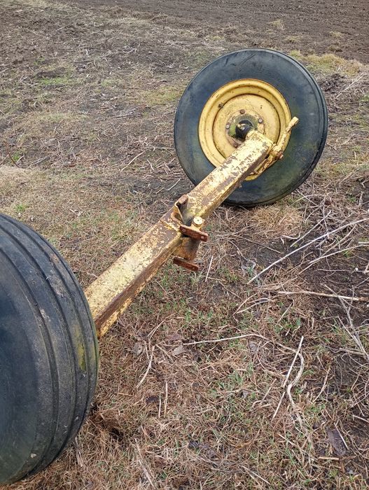 Продам балка з комбайна New Holland