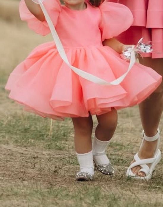 Святкова сукня на 2-3 роки (92-98-104)