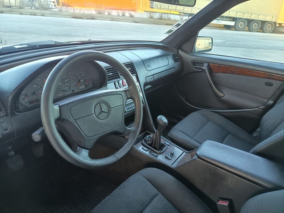 Mercedes C220 95cv