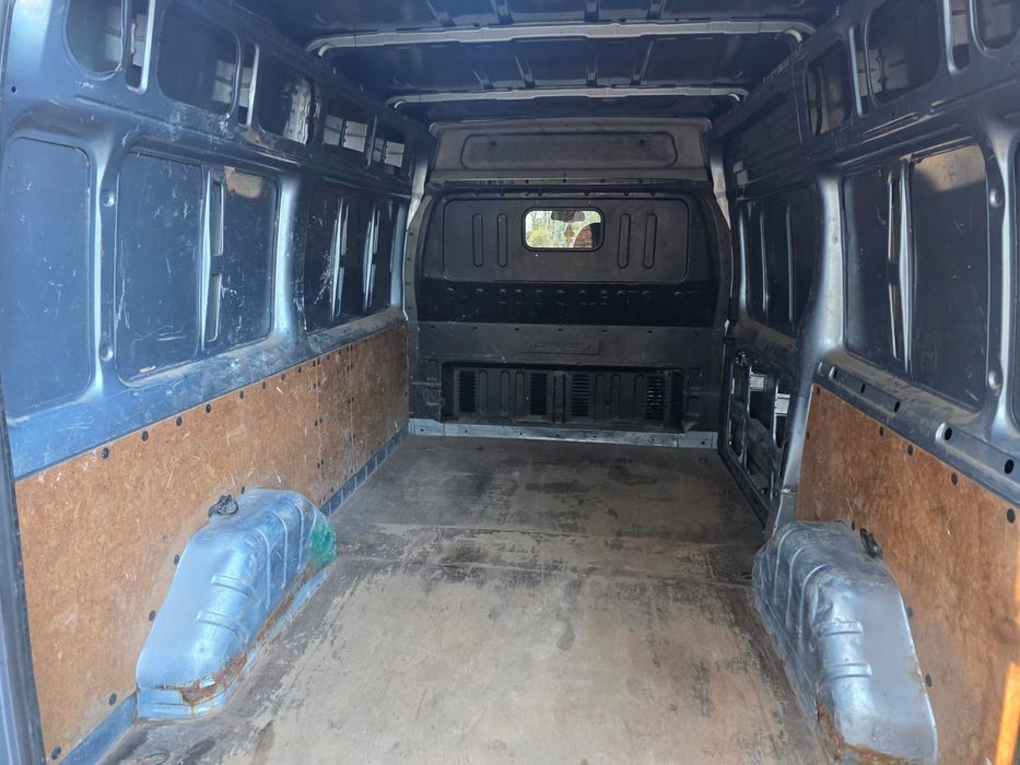 Ford transit blaszak rok 2007