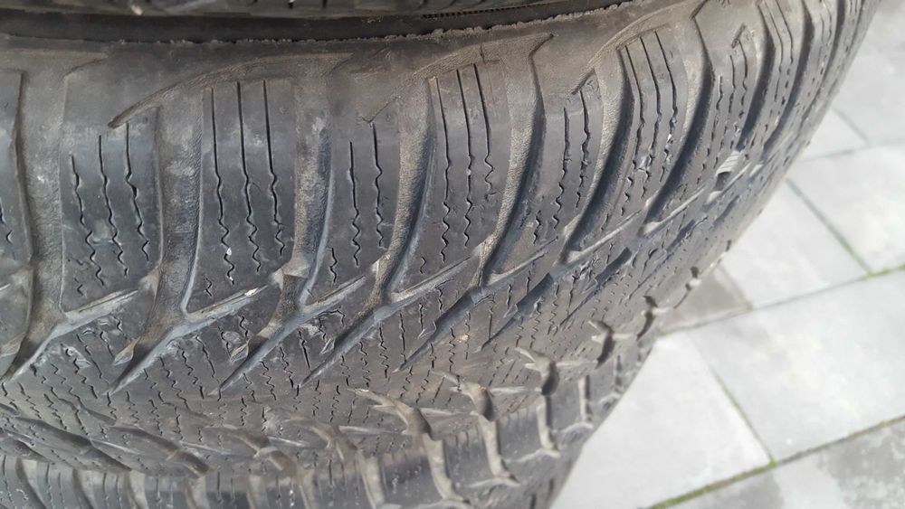 Opony Zimowe Goodyear Ultragrip 8 195 65r15