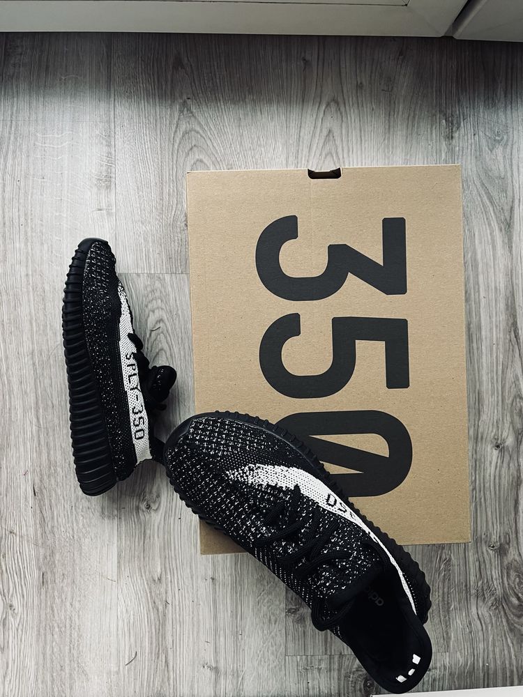 Adidas buty Yeezy Kayne West czarne 39