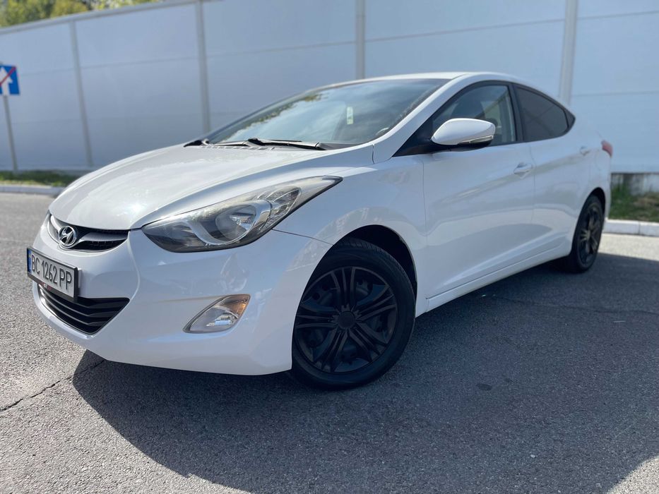 Hyundai Elantra 2011