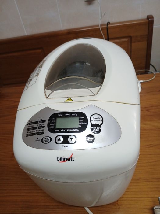 Maquina de fazer pão BIFINET