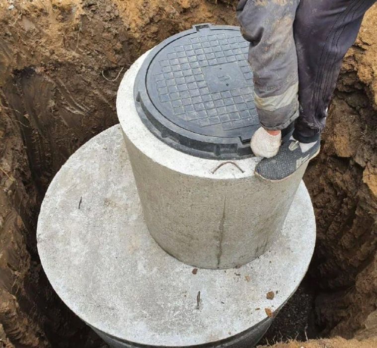 Копка і монтаж септиків, каналізації з кілець 8/10.5/13 куб.