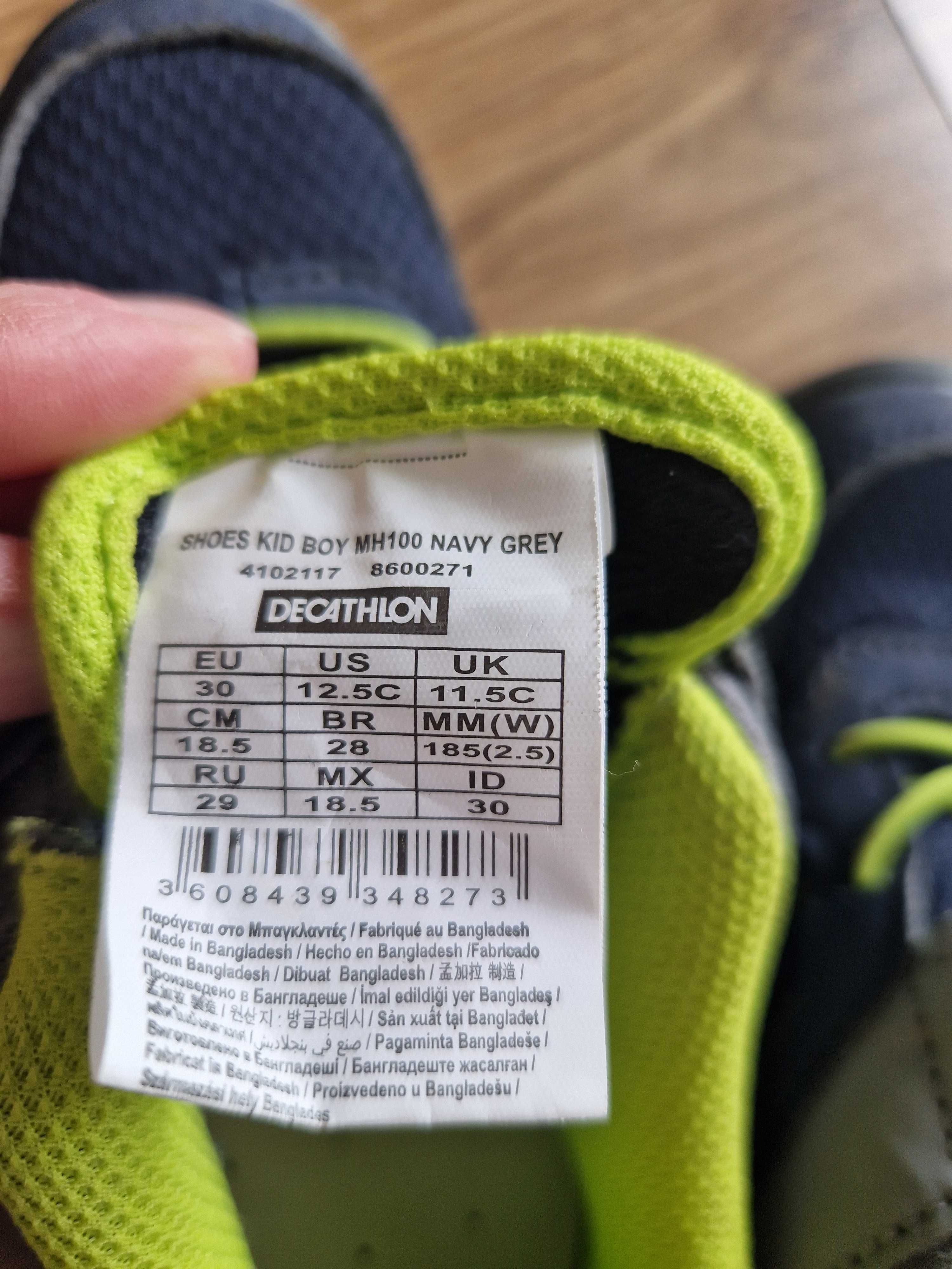 Buty Decathlon rzepy 30