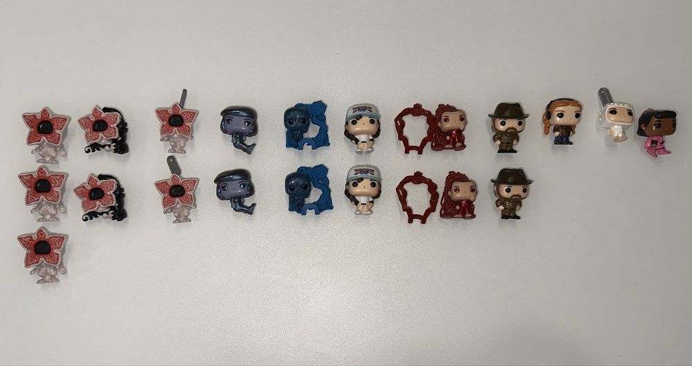 Фігурки персонажі Kinder Joy Stranger Things кіндер Хоппер, Ненсі