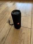 Продаю колонку JBL