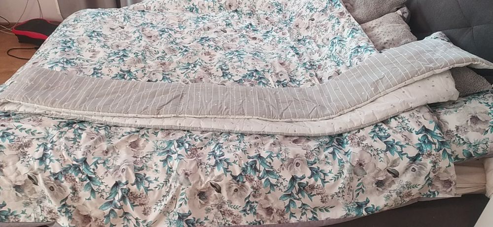 Osłona do łóżeczka