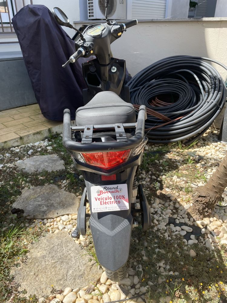 Mota Elétrica GOSSE Five COMO NOVA Apenas 3.048 km!