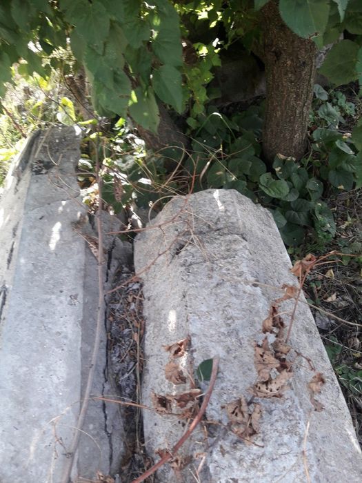 Плиты пустотки, столбы, ж/д шпалы