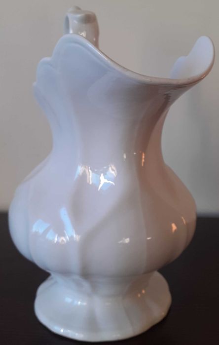 Jarro faiança aguamanil