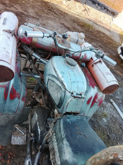 Квадроцикл старовинний