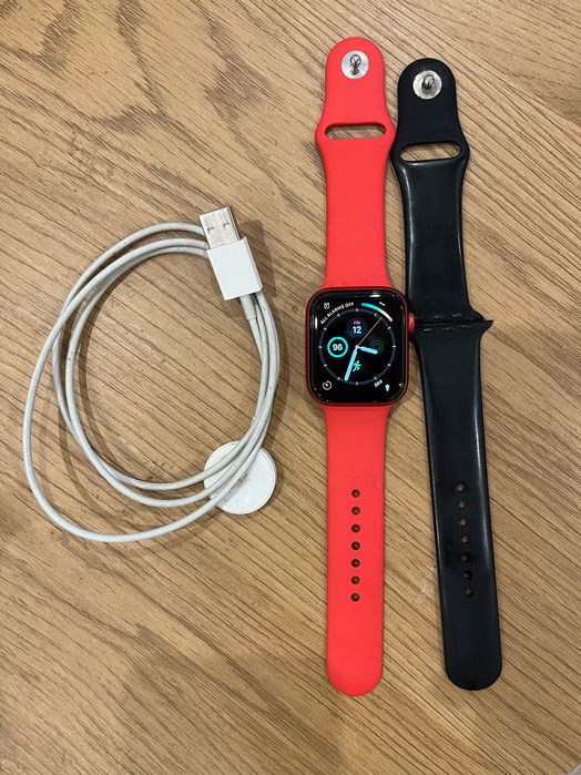 Apple Watch 6 44mm PRODUCT Red