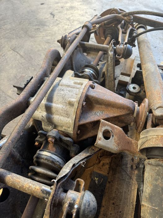 Mazda 323 Mecanica B6T