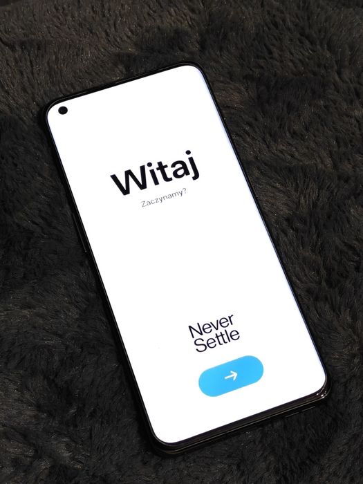 Oneplus 11 16/256 Titan Black - ładowarka, szkła, etui w zestawie