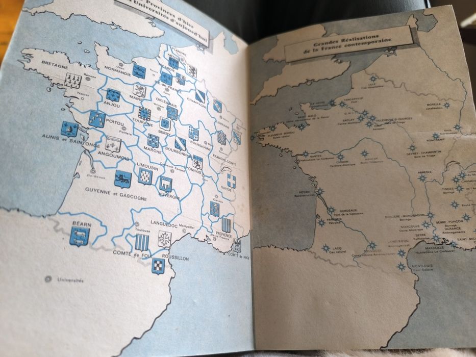 En France de la langue a la civilisation française.