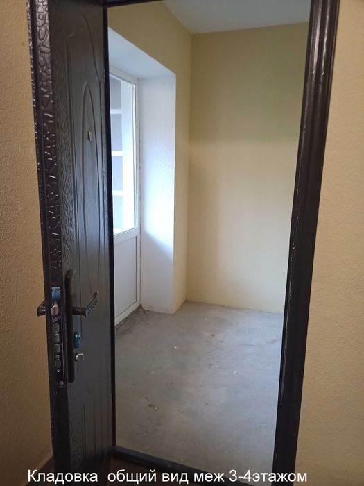 Продам однокомнатную квартиру с кладовкой новострой масаны автономка