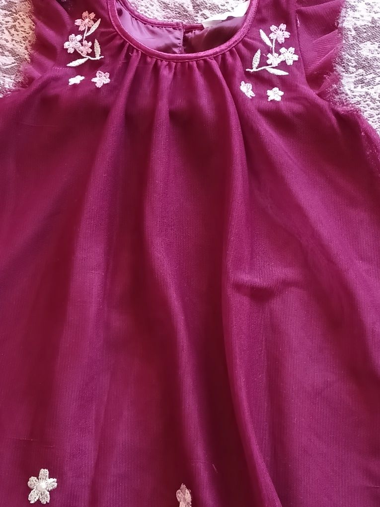 Нврядное фатиновое платье h&m на девочку 3-4 года