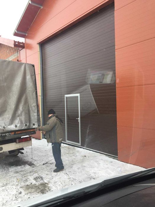 Kompletna brama segmentowa w częściach bez panela 4500x4500 przemysł