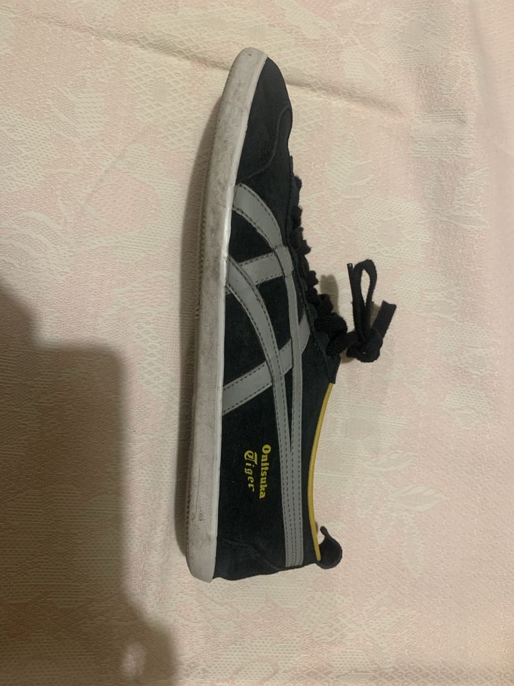 Кросовки Асікс Onitsuka Tiger 42 розміру