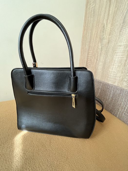 Torebka damska do reki na ramie