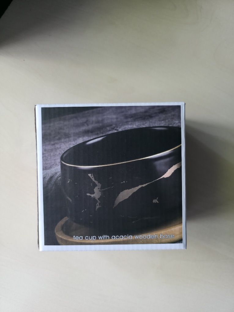 Чашка MORO Marble 300 мл з дерев'яною підставкою чорна