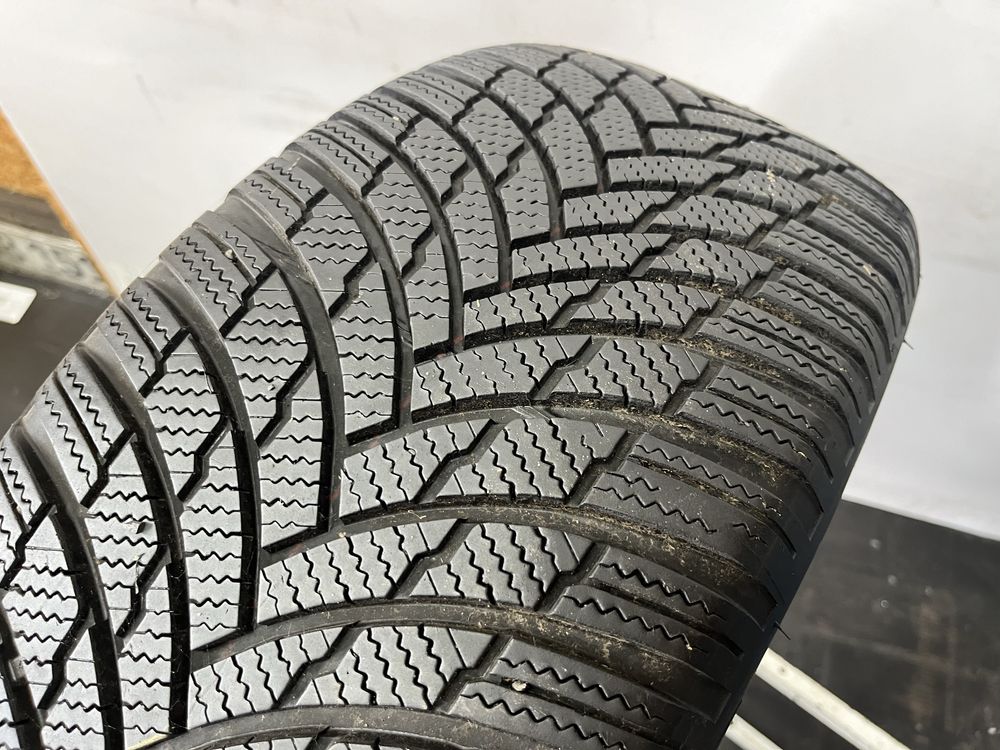 235/55/17 103V Firestone WinterHowk 4