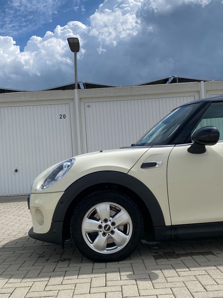Mini Cooper D - pepper white