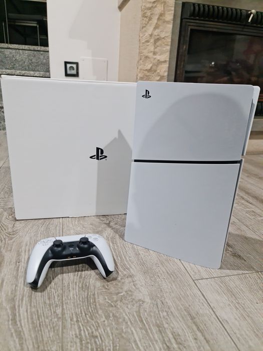 Playstation 5 slim com jogo