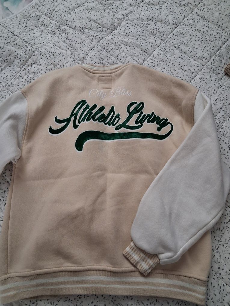 Bluza, Zara, na guziki zatrzaski, ciepla