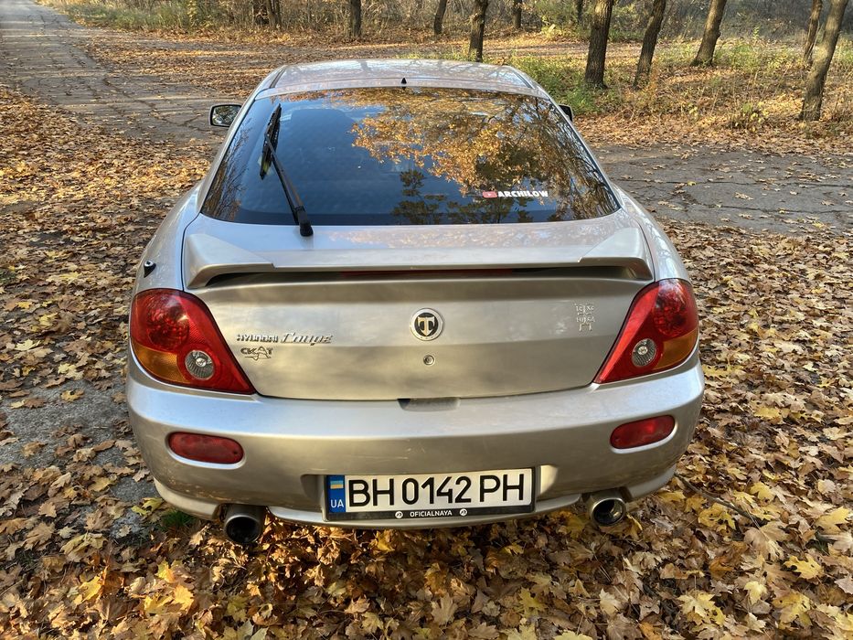 Hyundai coupe tiburon