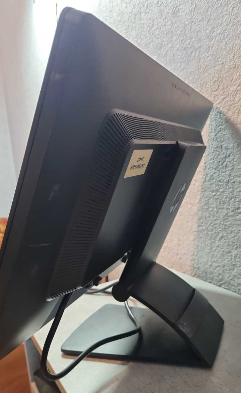 Монітор 23" 1920*1080 TN HP E231 LED VGA DVI DP USB*2 Pivot Б/В