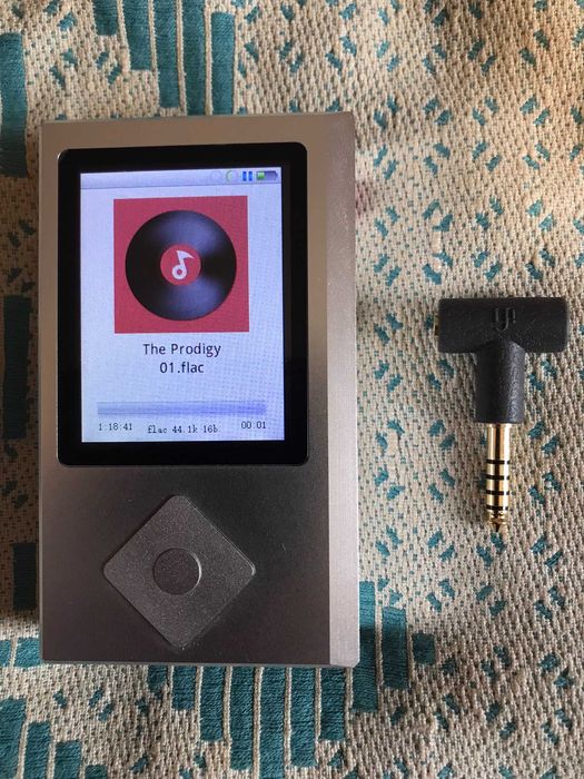 Hi-Fi/Hi-Res плеер-цап Zishan Z4. Чудовий стан. Комплект.