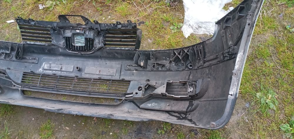 Seat leon toledo 2 сеат леон толедо  бампер