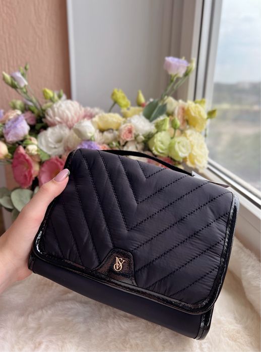 Косметичка Victoria’s Secret