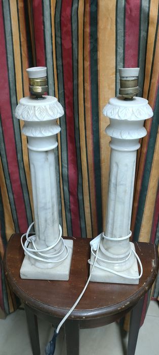 Conjunto de candeeiros em mármore vintage