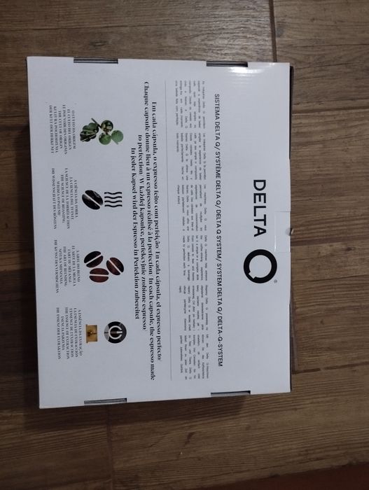 Máquina de café DELTA nova