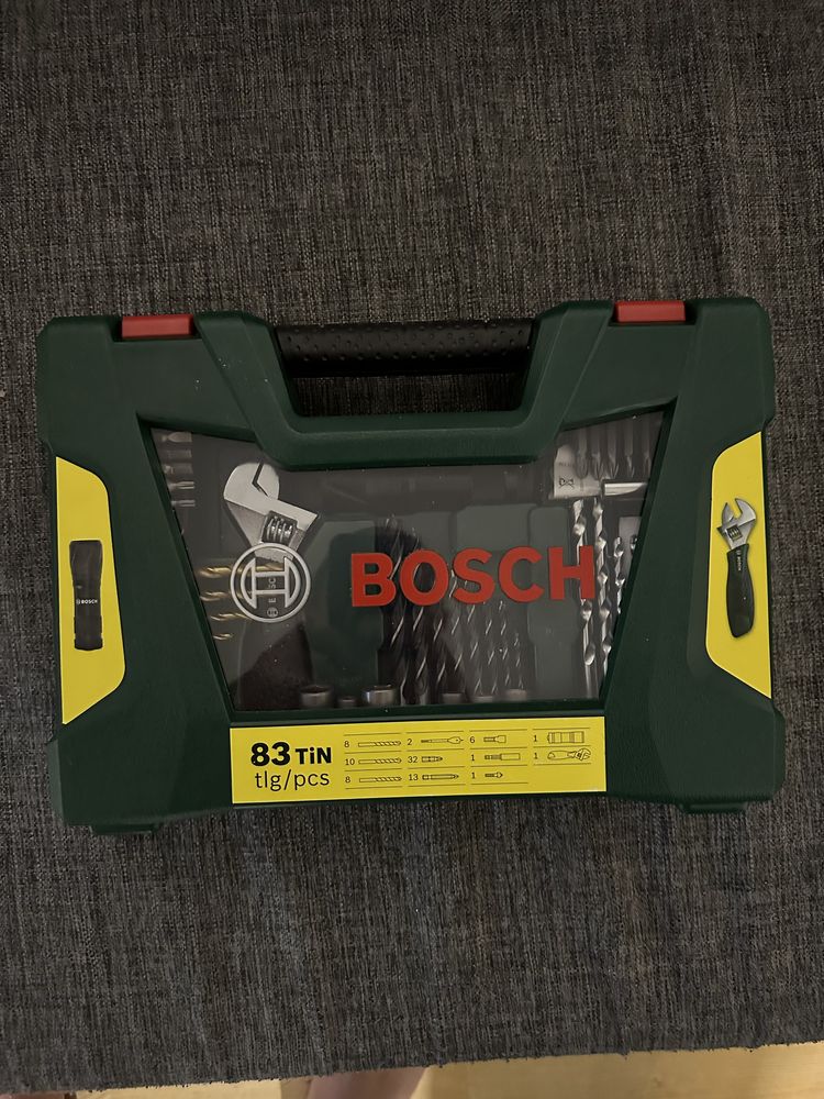 Набір інструментів Bosch 83 шт