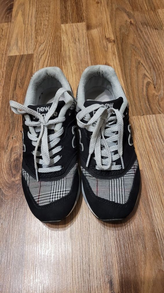 New Balance czarne adidasy 38 buty sportowe skóra naturalna kratka