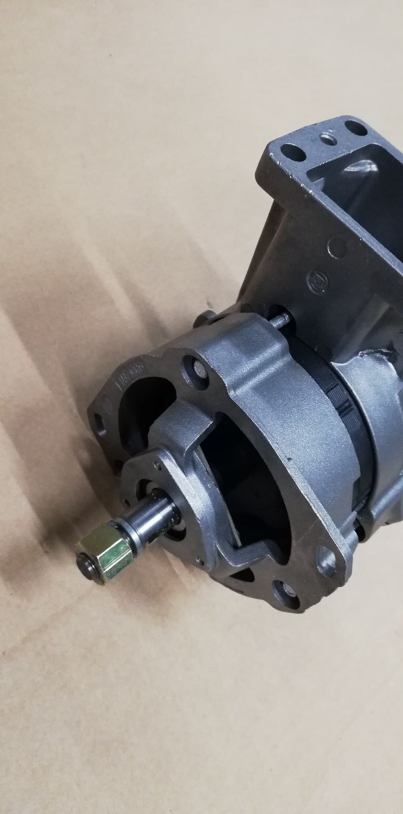 Fiat 126p alternator po profesjonalnej regeneracji